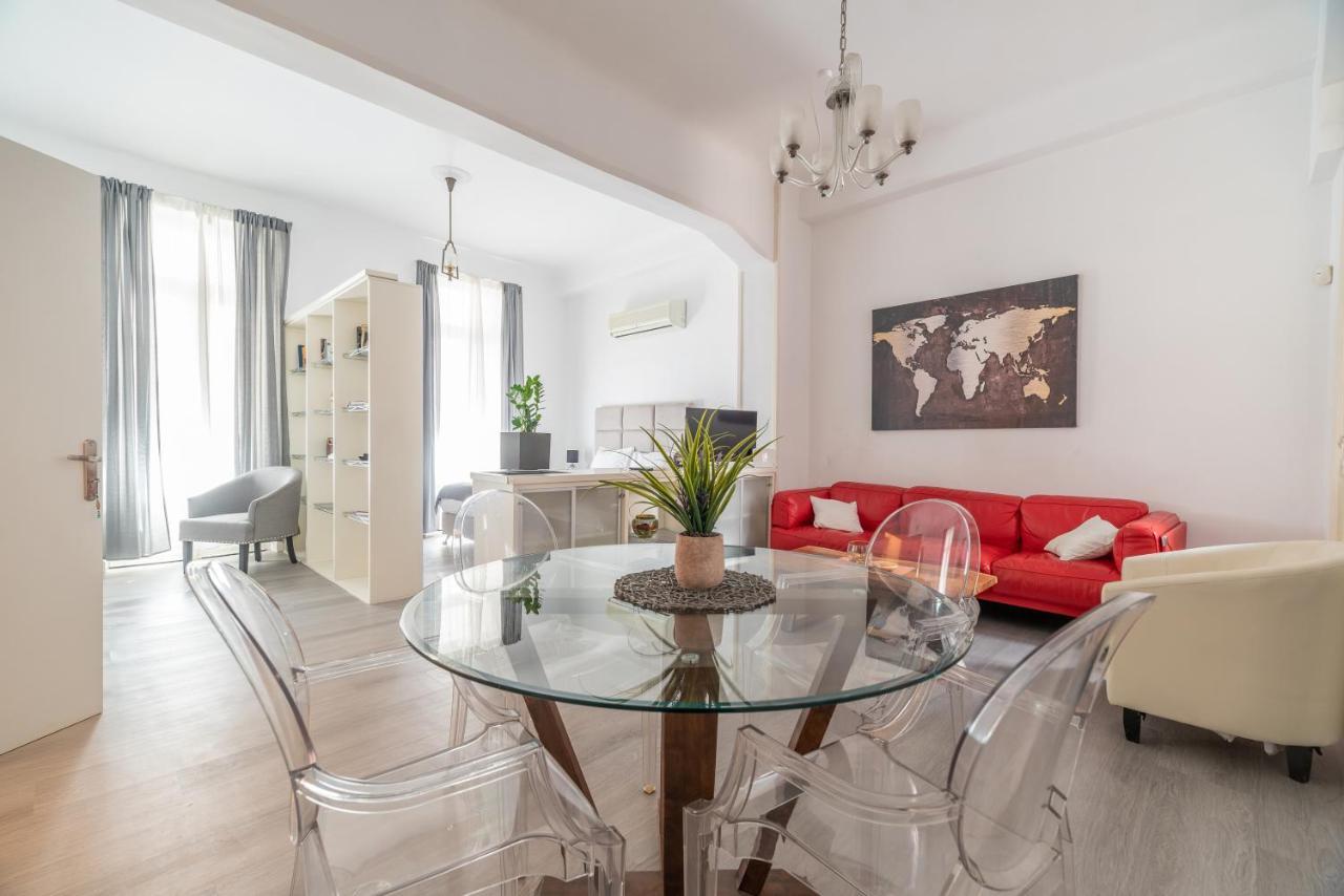 Apollonas Luxurious Apartments เอเธนส์ ภายนอก รูปภาพ