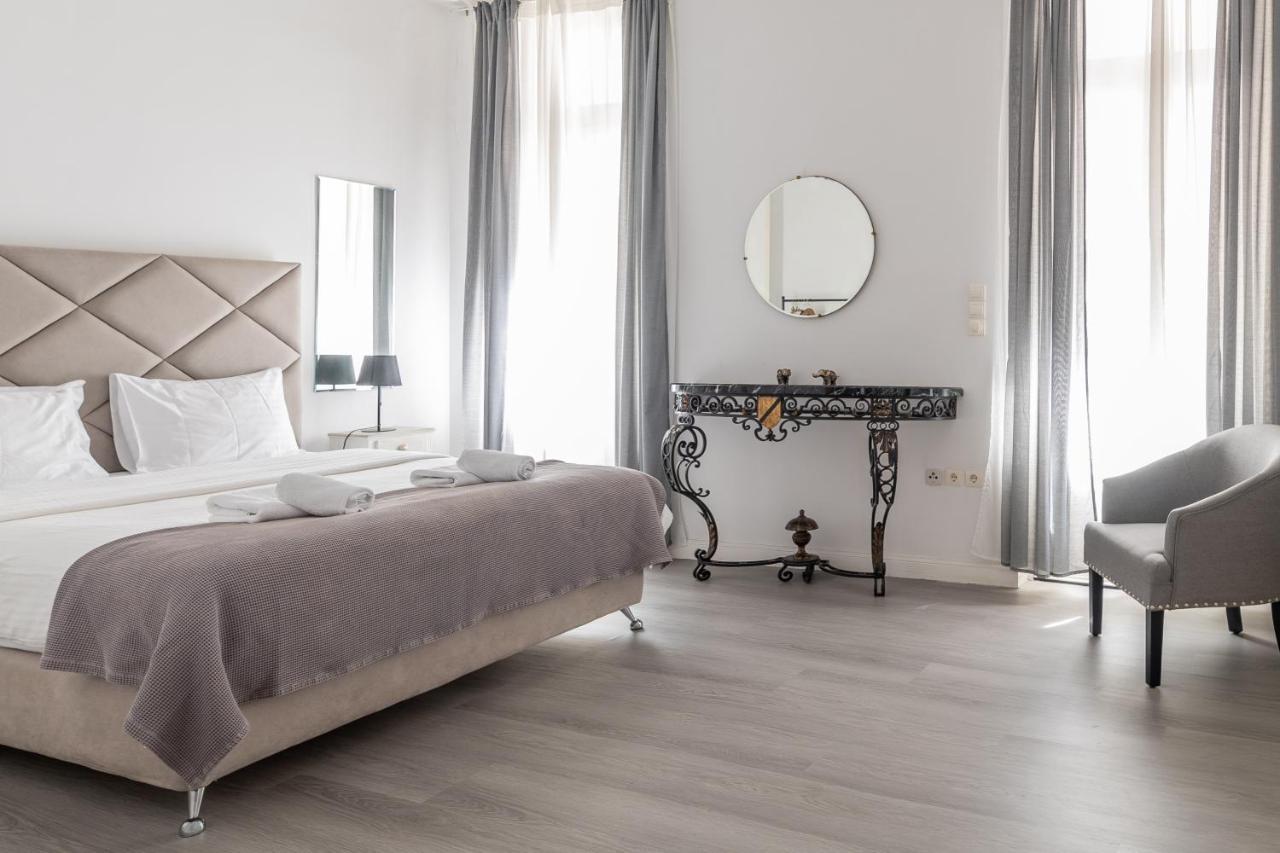 Apollonas Luxurious Apartments เอเธนส์ ภายนอก รูปภาพ