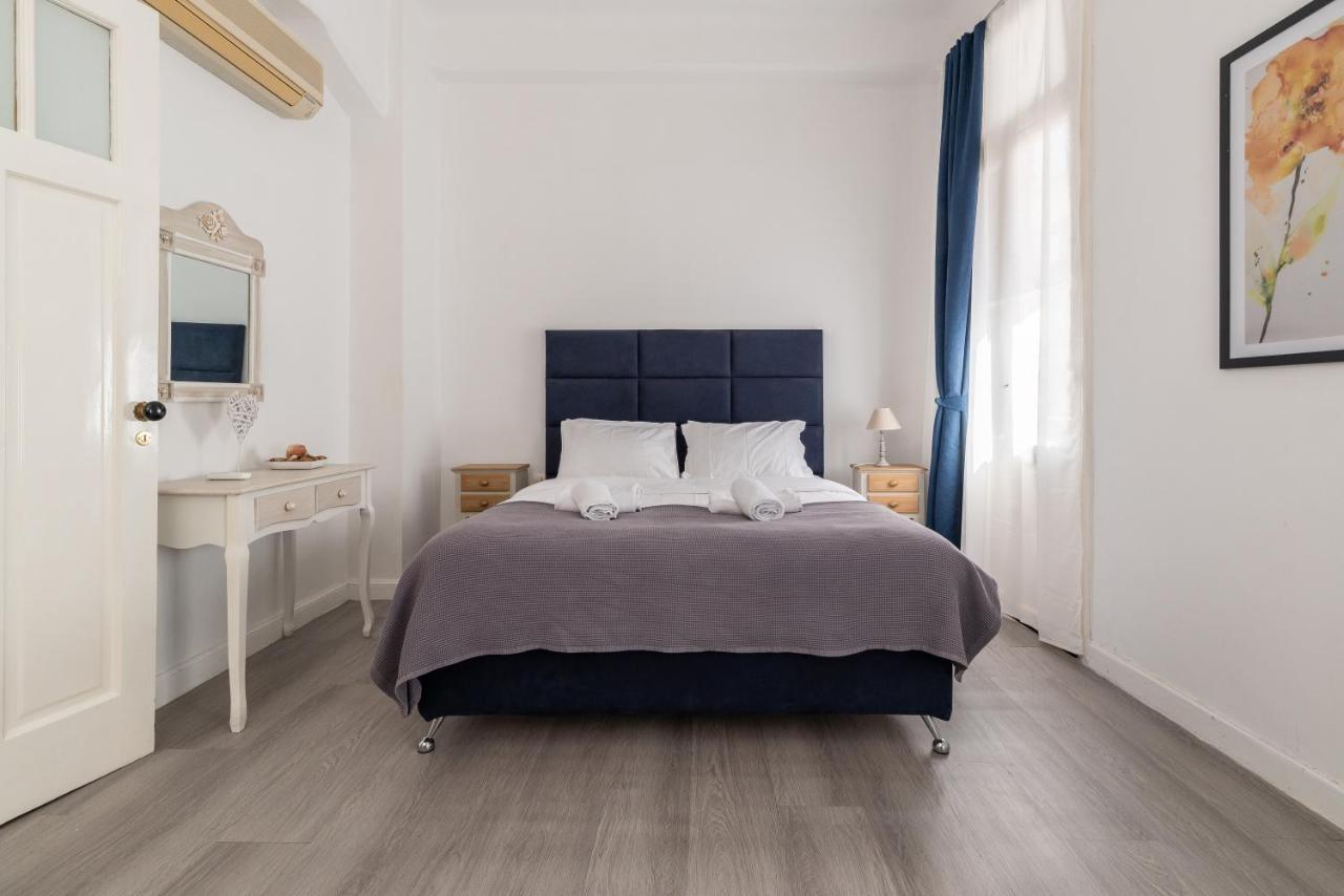 Apollonas Luxurious Apartments เอเธนส์ ภายนอก รูปภาพ
